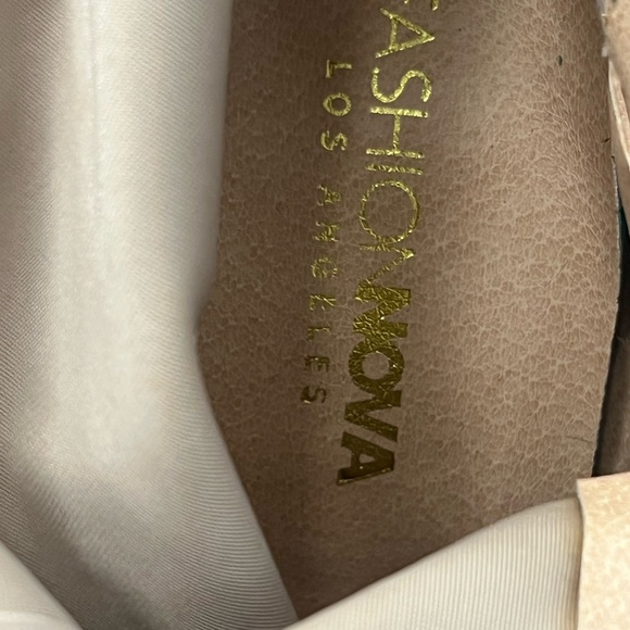 Heels. - Picture 6 of 7